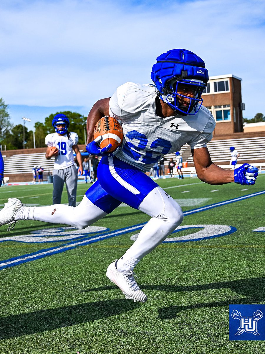 Hampton Pirates Football tweet media