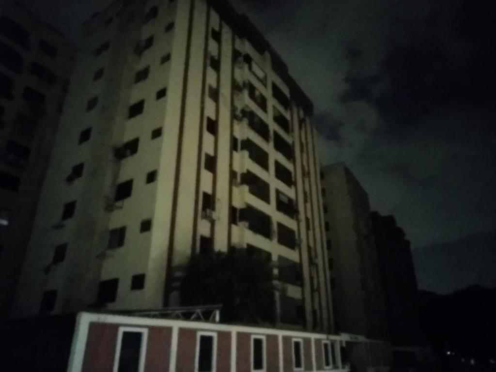 graficasmayorca's tweet photo. #lunes6Abril. Calle 133 Valencia Urb. El Prebol, los habitantes de este sector, sufren apagones de luz, todos los días, horas hasta cinco horas diarias diaria. https://t.co/xayXRmd9Ss