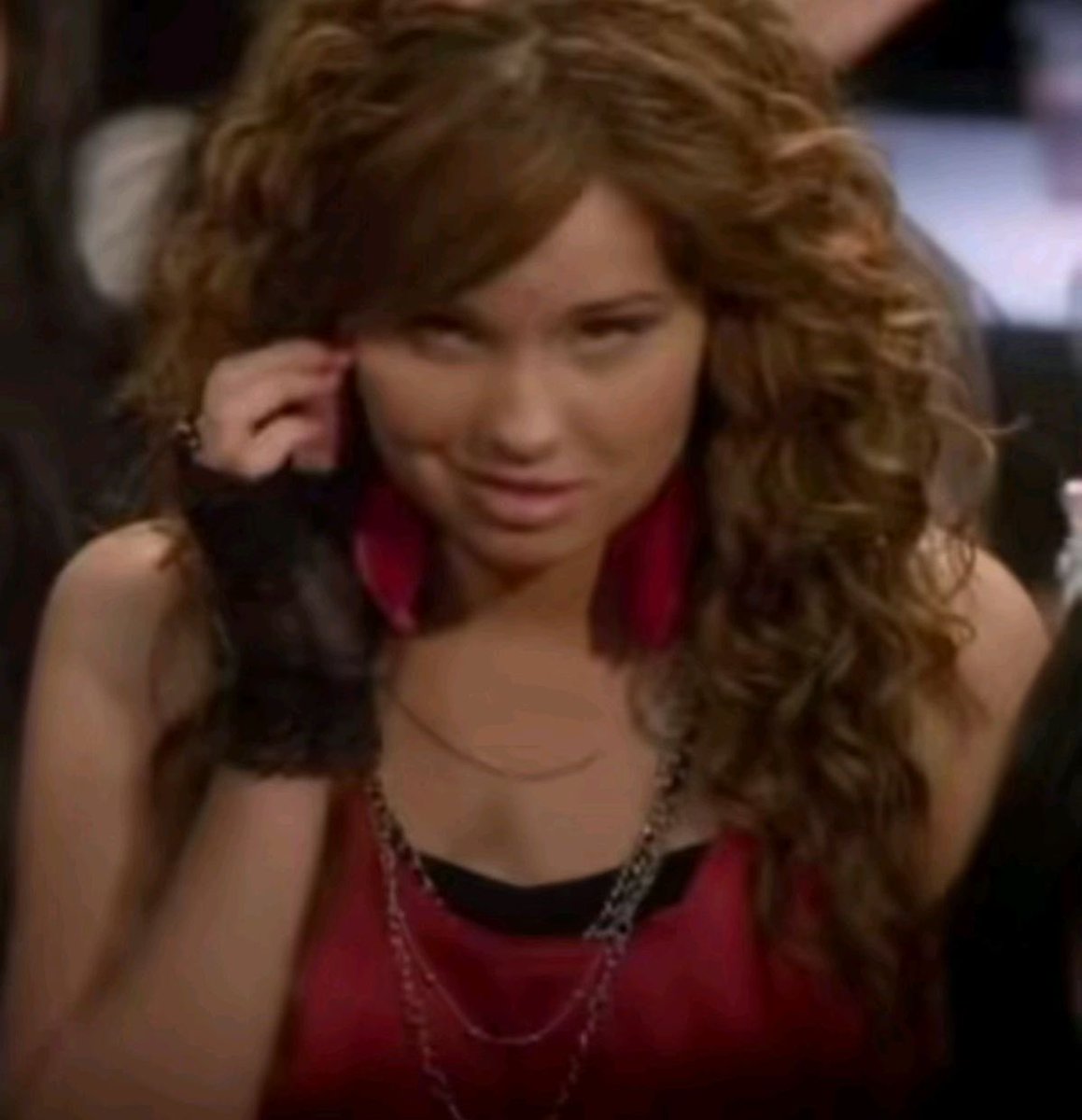 sin is a ☆ tweet media