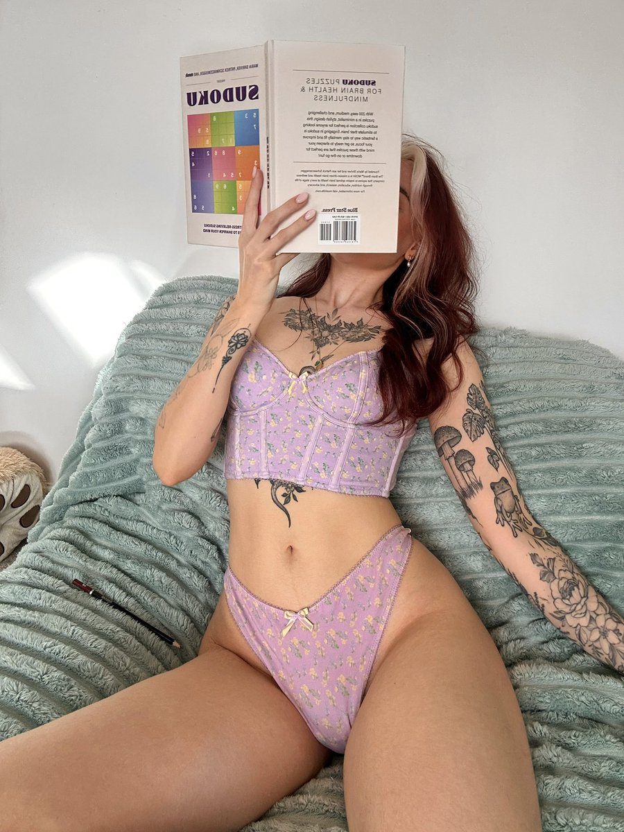 caitlin 🧚🏼‍♀️ tweet media