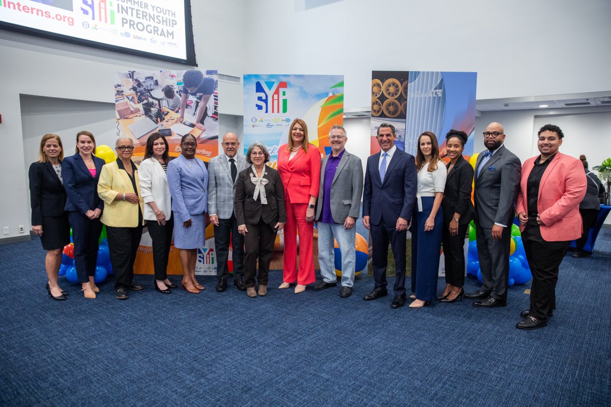 Miami Dade College tweet media