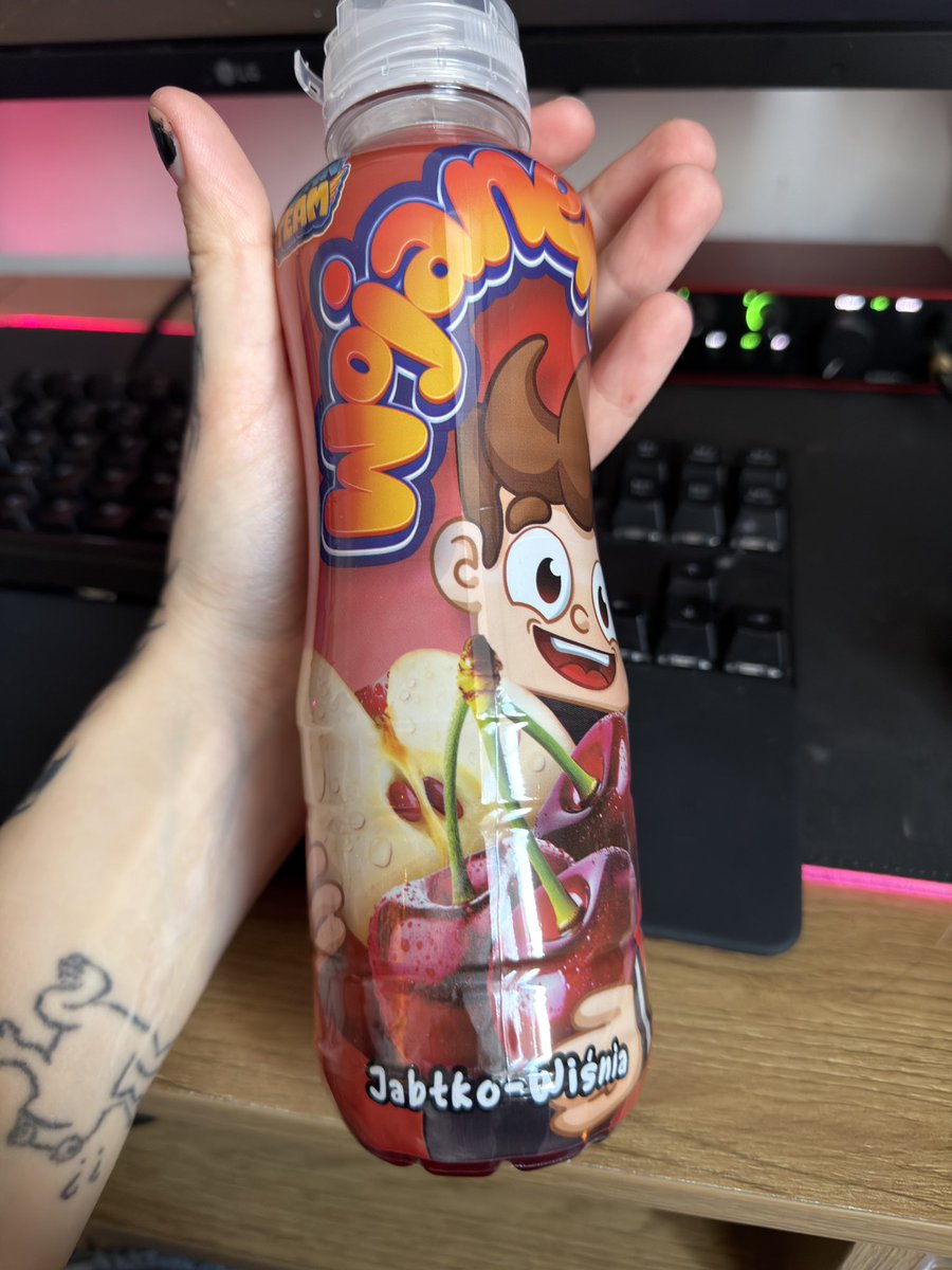 NinaKittyrina 🏳️‍⚧️ tweet media