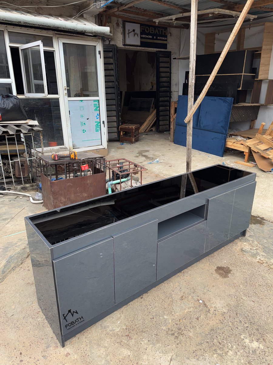 “TUNDE” tweet media