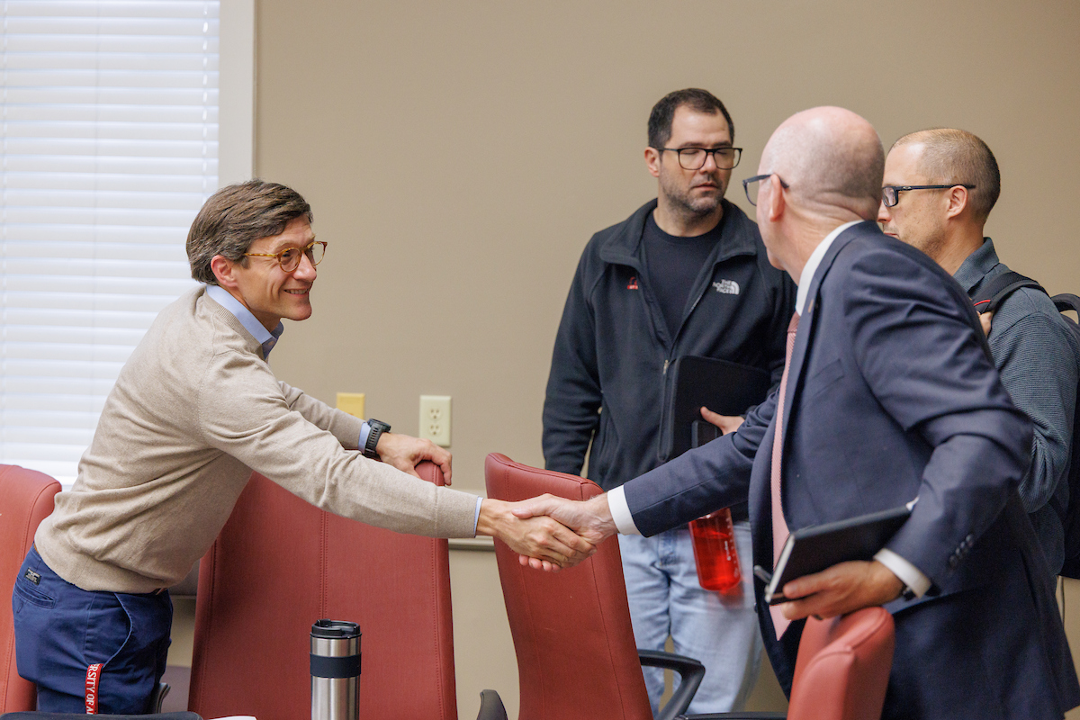 PeterMohler's tweet photo. Strong institutions are shaped by engaged faculty leadership. I valued the time with the Faculty Assembly Committee in the @UA_BCAS. https://t.co/LwWmOLQXWF