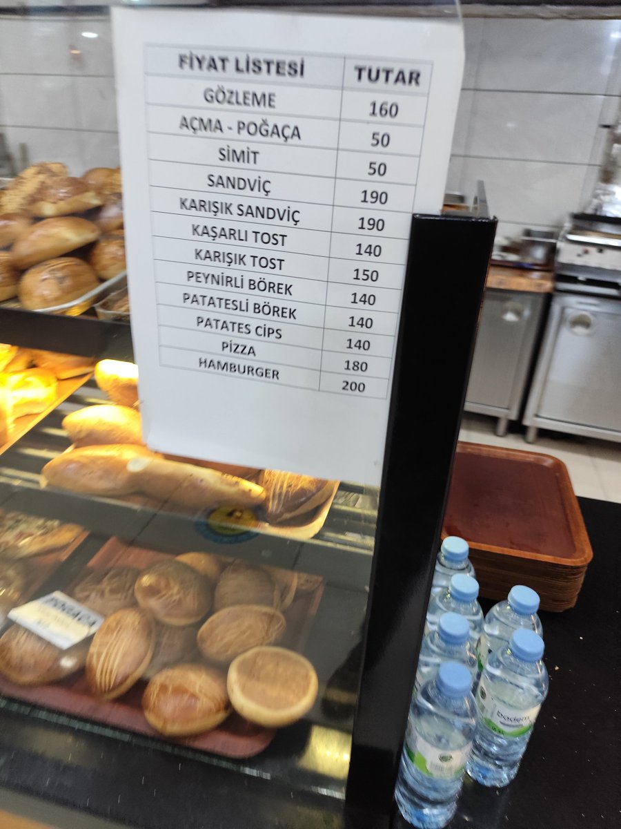 Evvvveeeettt simit 50₺ burası Aksaray da dinleme tesisi 
Uçuyoruuuuuuzzz