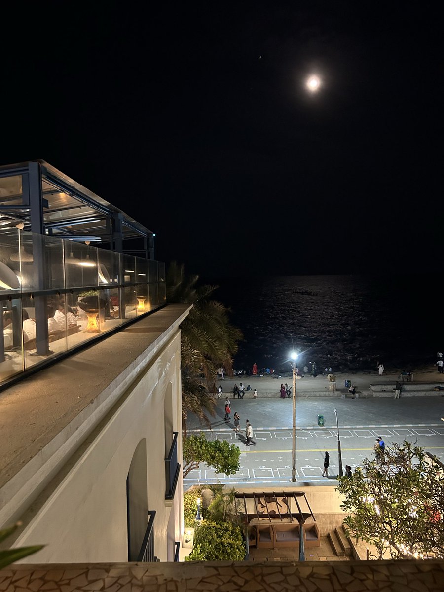 butterchick tweet media