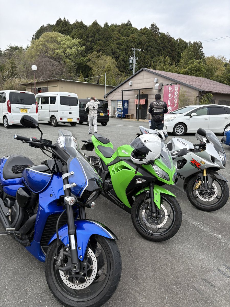 緑のレイニー tweet media