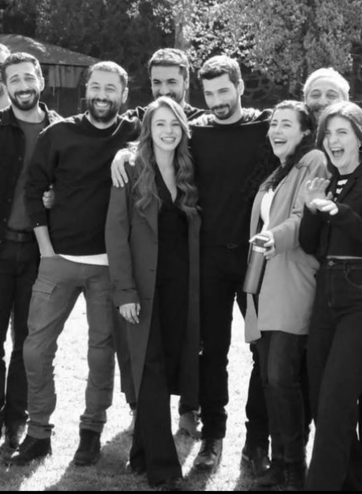 Merve ✨ tweet media