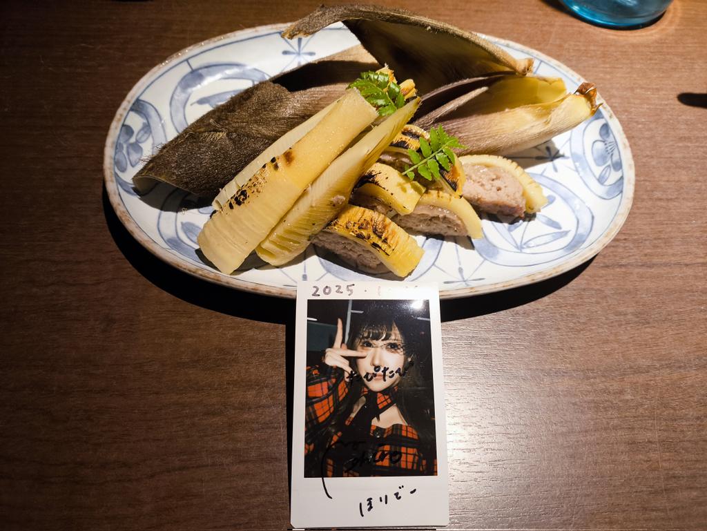 A-タピタピ tweet media