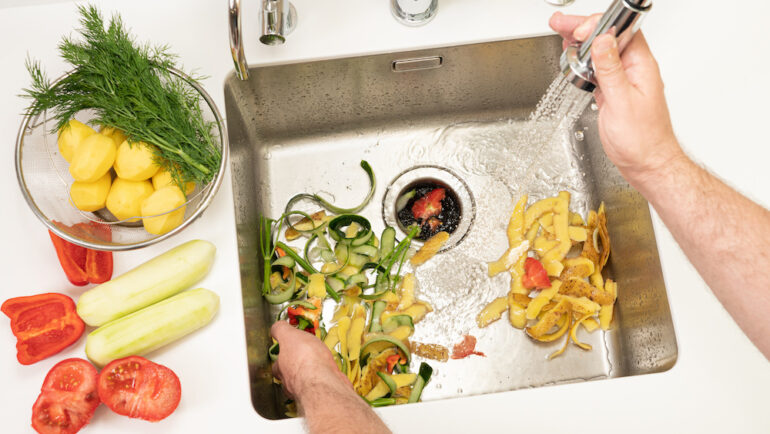 Fix Your Garbage Disposal Yourself houseopedia.com/fix-your-garba…