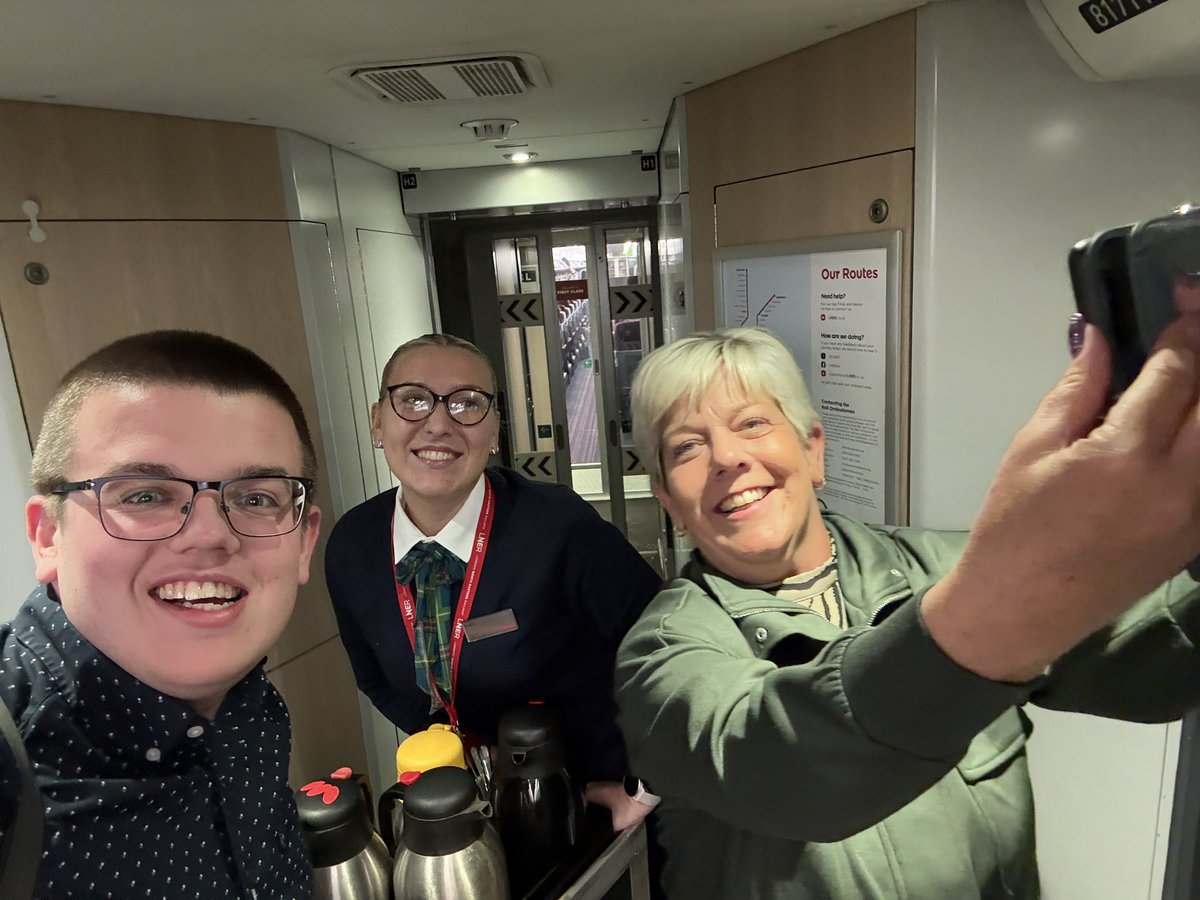 James Dale at Breakfast - Hive FM tweet media