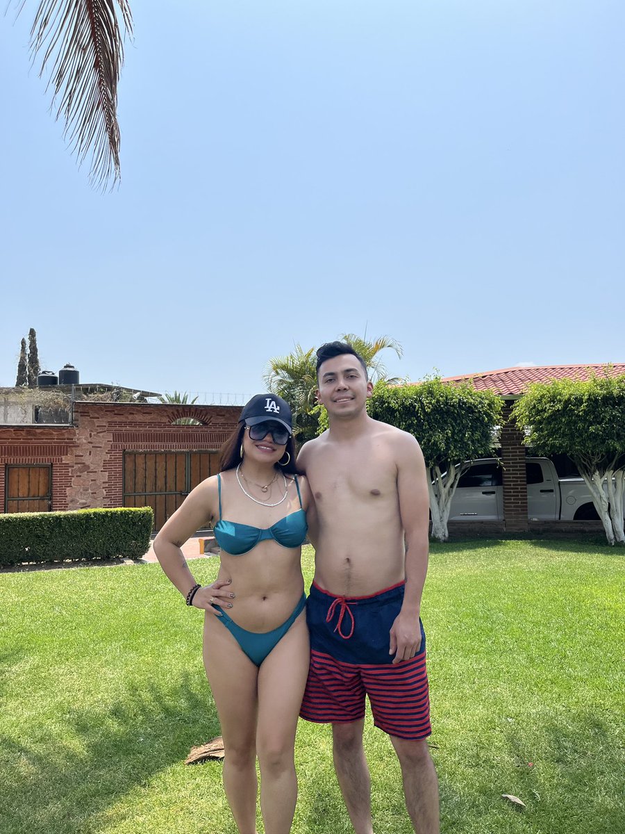TereePekny's tweet photo. Andaba desaparecida por aquí , unas fotitos de Semana Santa 💦💦 https://t.co/srshtrwXi9