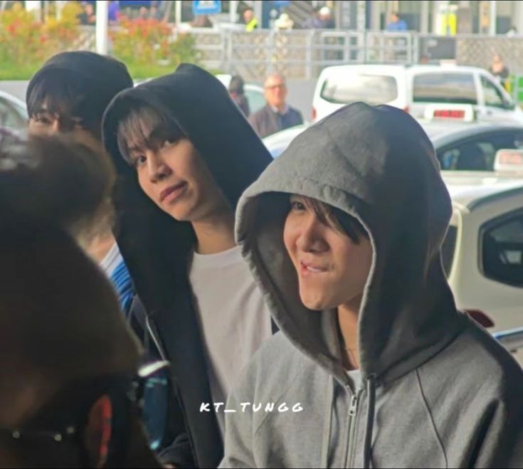 𝑨𝒇𝒓𝒊☘🐈‍🐈‍⬛ tweet media