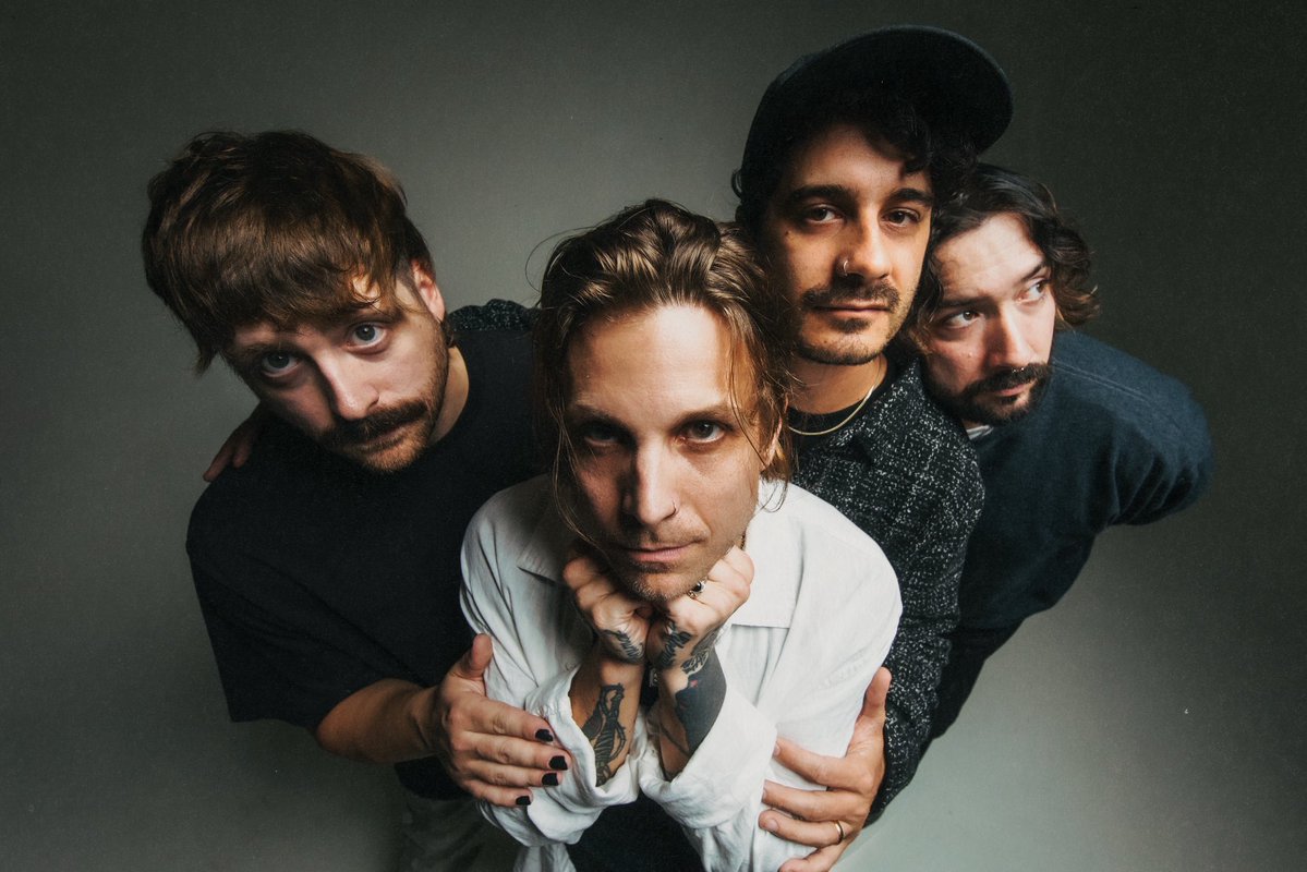 Broadside tweet media