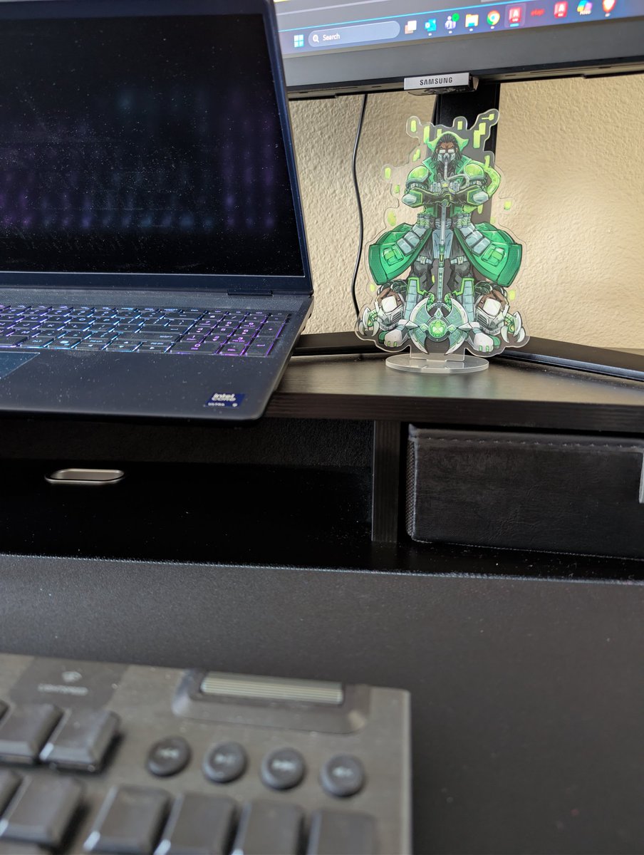 Dwarfmaxxing tweet media