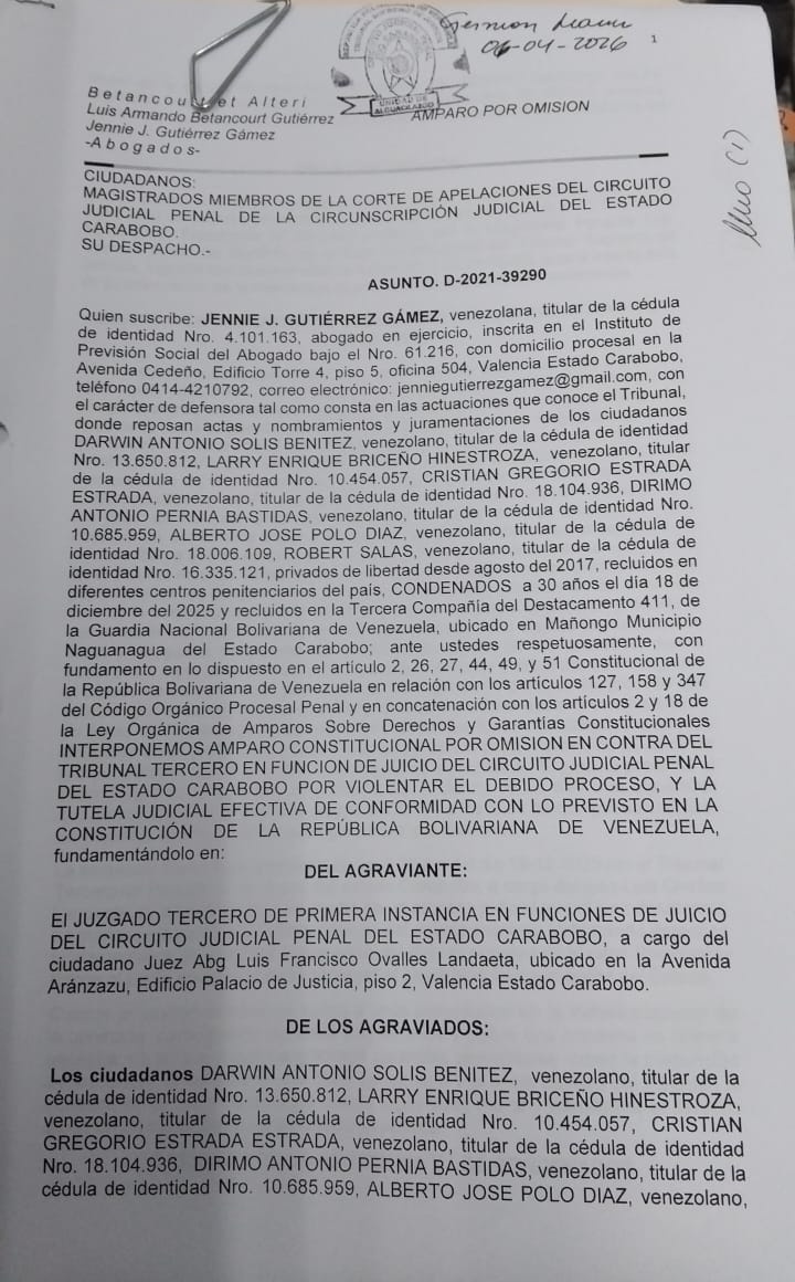 MundarayZair's tweet image. #GRAVE Los condenados por el caso Paramacay no tienen el contenido de la sentencia, sólo saben que se les han impuesto 30 años de cárcel sin que se sepan las razones, sin análisis probatorio o jurídico alguno. Por ello y que además les han negado la amnistía, han presentado un