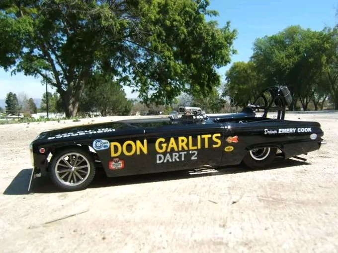 Chloewmm's tweet photo. Witness the legend: Don Garlits’ iconic Dart 2! 🏎️💨 This masterpiece redefined drag racing history. Raw power, vintage grit, and the soul of a champion. A true NHRA icon! 🏁🔥
#DonGarlits #Dart2 #DragRacing #ClassicCars #NHRA #BigDaddy https://t.co/6ktIc2XrYf