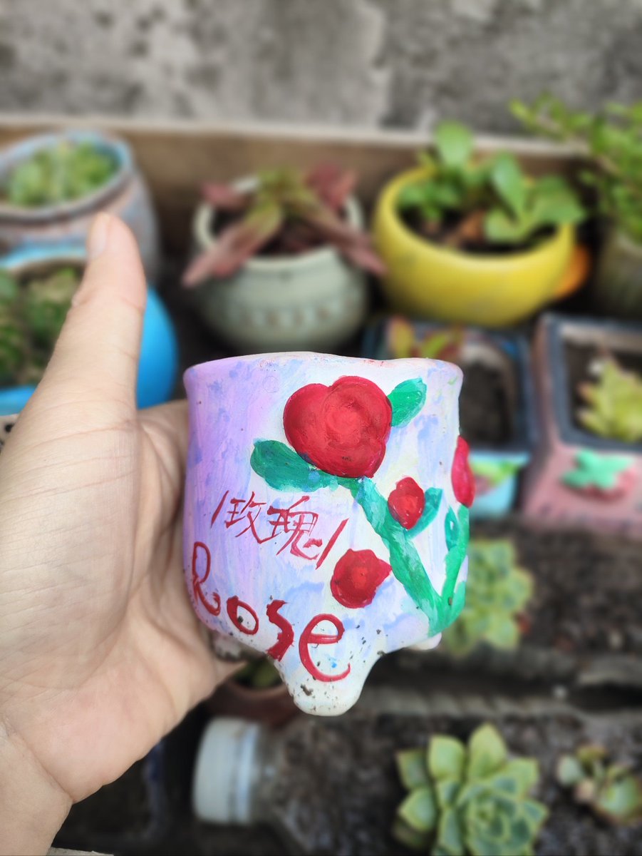 liht98's tweet photo. "Pick 1 small hobby this week—doodle, plant, or mix drinks. 10 mins daily = joy that sticks! " https://t.co/o8z98Xm8vT