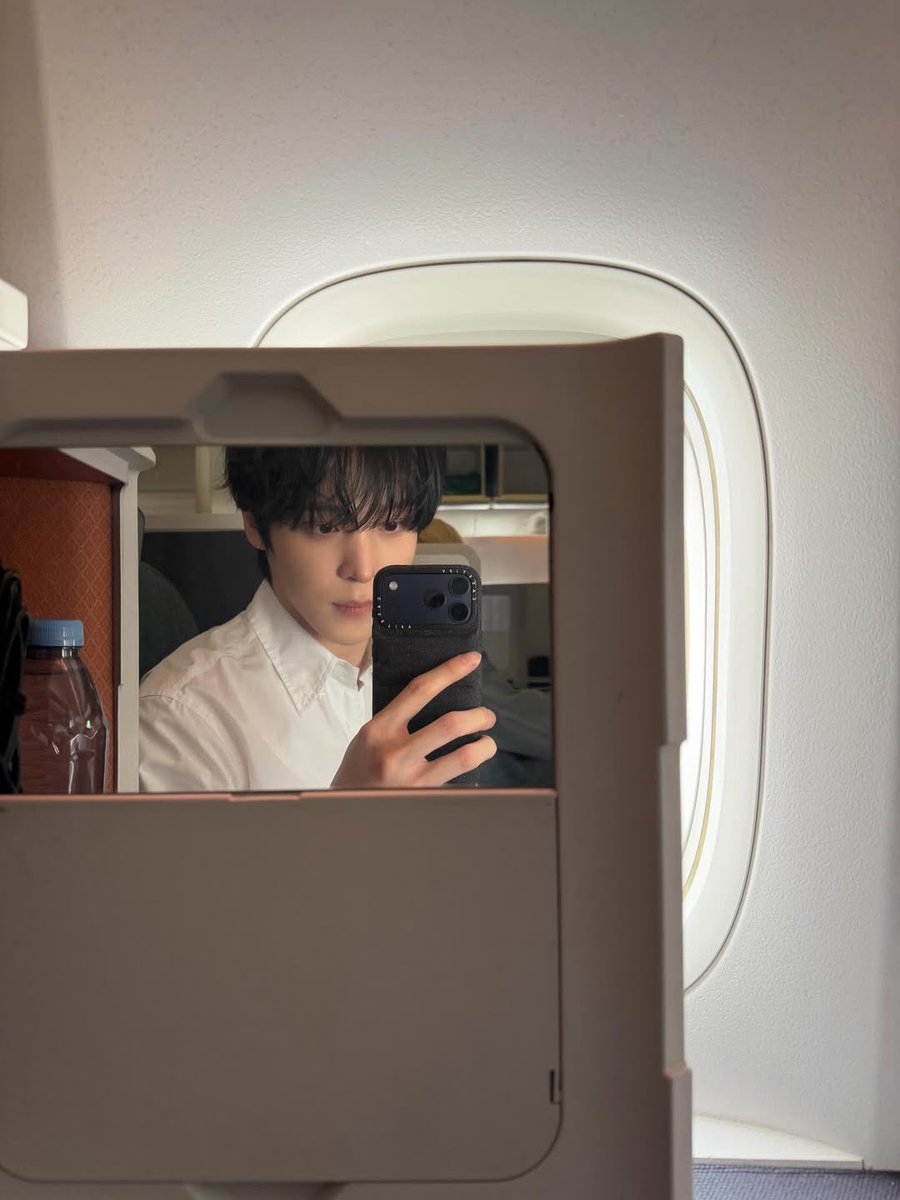 sunshine⋆𖤓⋆˚࿔ tweet media