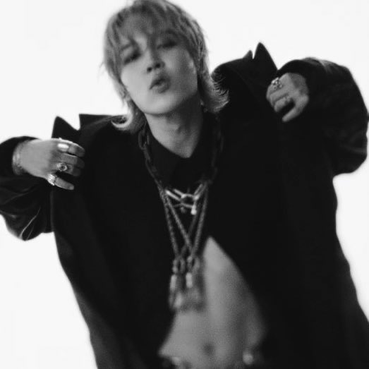 첫 침치미 tweet media