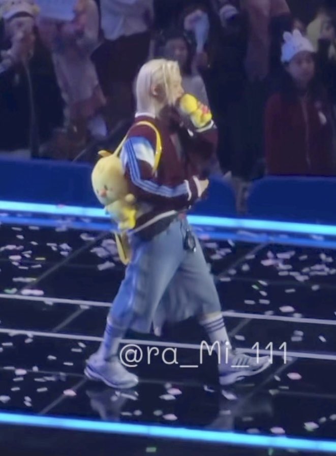 らーみー tweet media