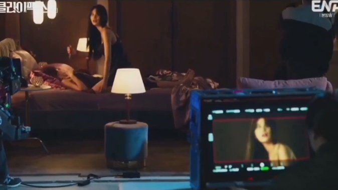 trisha ☆ tweet media