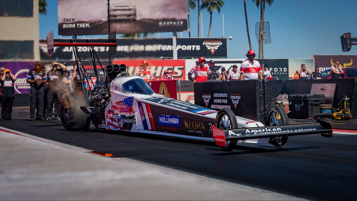 RickWareRacing's tweet photo. #topfueltuesday w @TheSargeTF1 π¨
Whoβs ready for #WinterNats ?? https://t.co/mFqhOwYvbc
