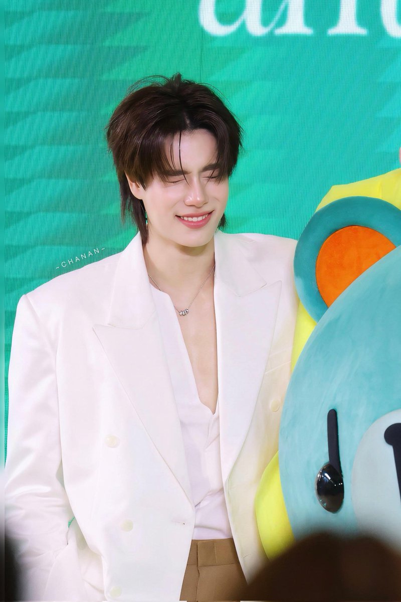 Posie tangsakyuen tweet media