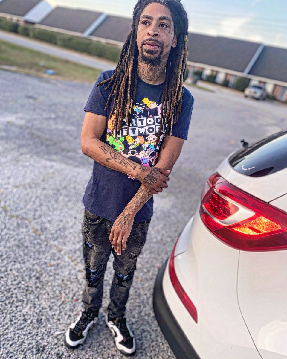 president_chucky tweet media