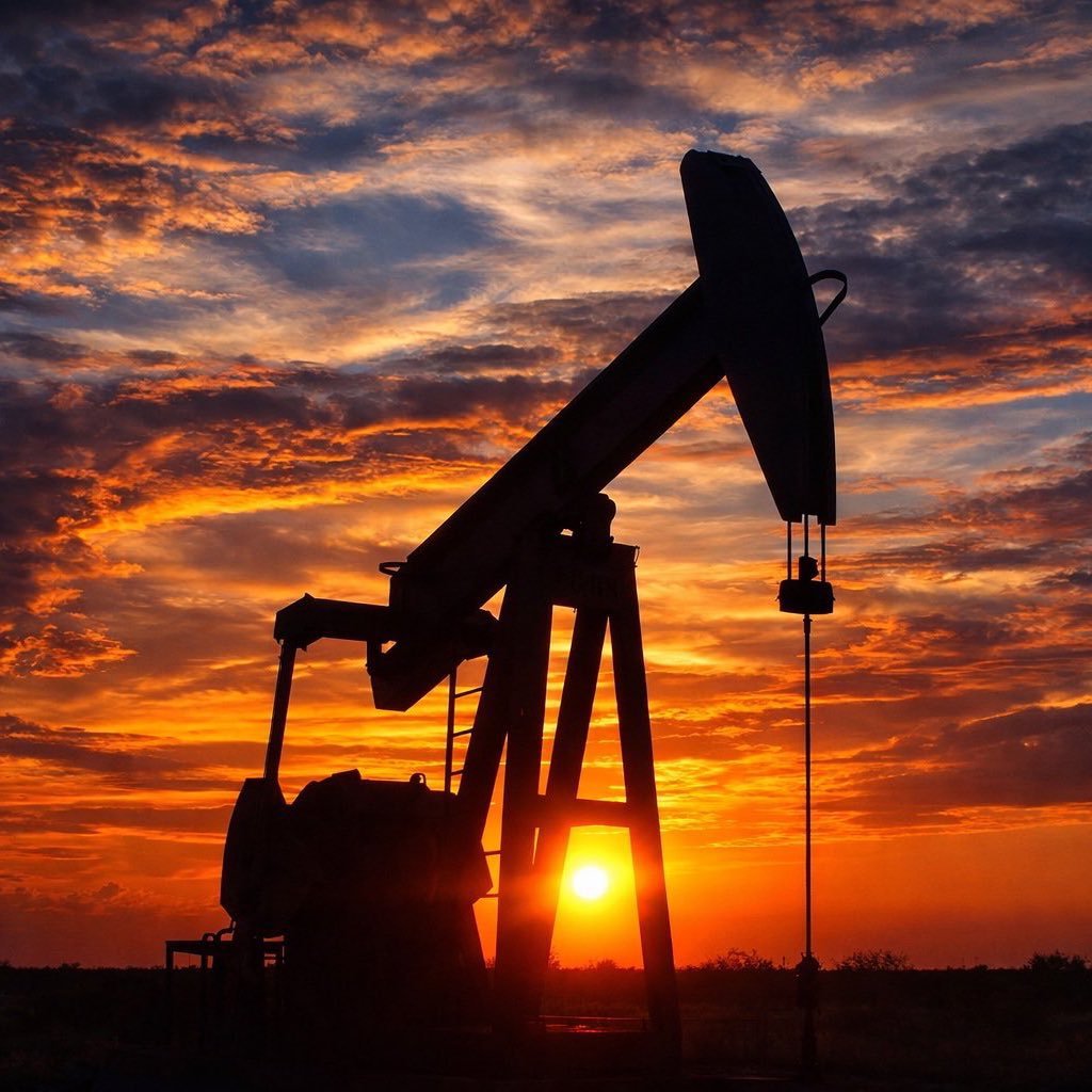 SİYAH SANCAK tweet media