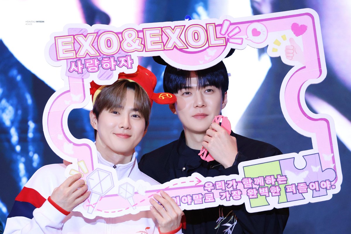HeavenlyMyeon's tweet photo. 🩶🩶🩶

#EXO #엑소 @weareoneEXO 
#EXO14thAnniversary
#엑소와_14년째_청춘을_꿈꾸는중 #Happy_14th_Birthday_EXO
#수호 #SUHO https://t.co/XXvAIiKX27