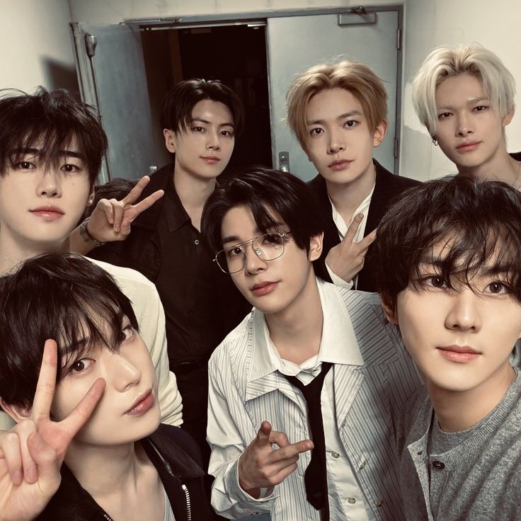 ‼️ ENGENES ‼️

Essas são as novas tags de hoje 👇

#One_Two_CONNECT_Our_7 
#ENGENEs_boycott_BELIFT 

Podem depositar elas aqui?