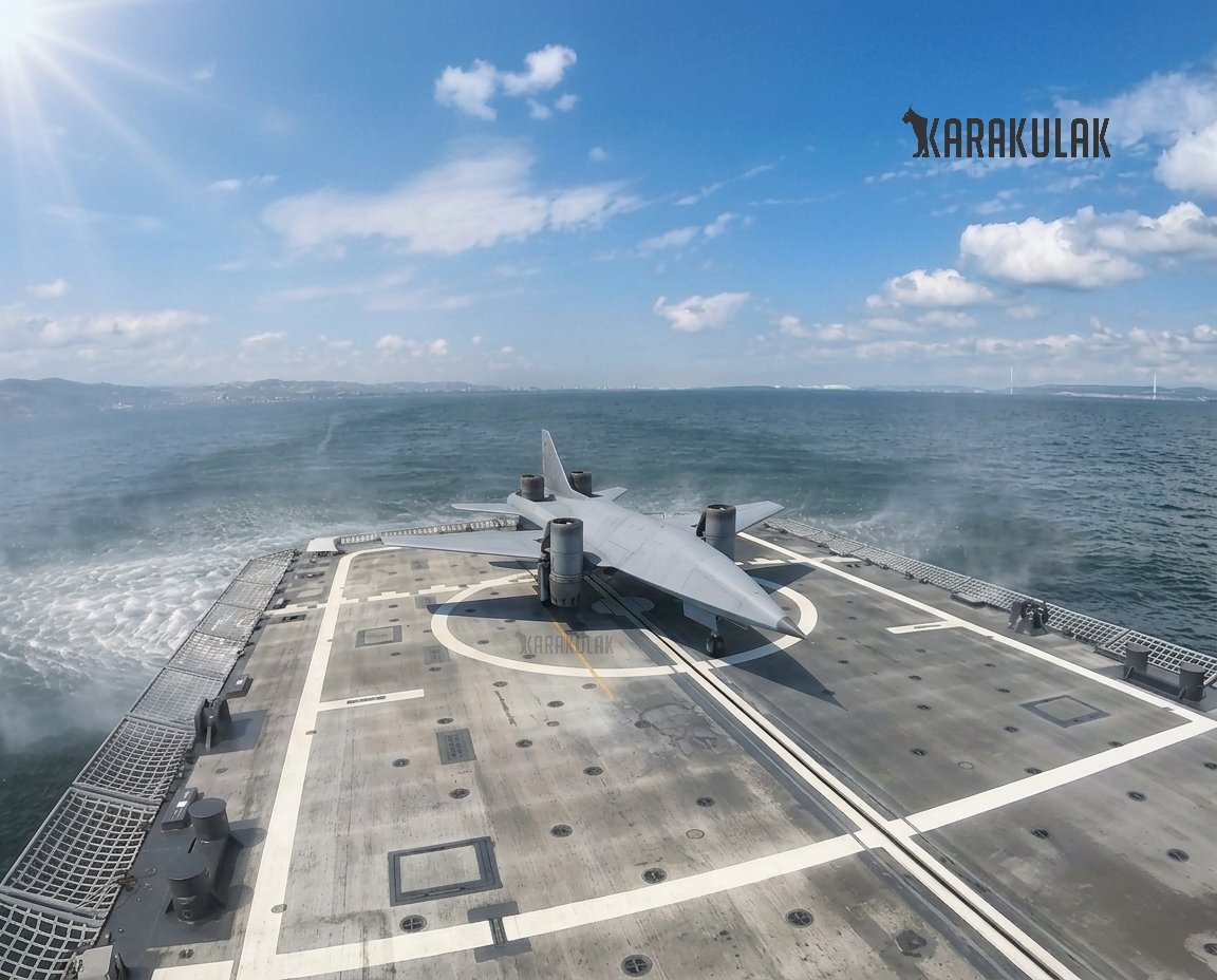 "Yeni platformlar, yeni ürünler gelecek; sivil alanda da büyüyeceğiz." ✈️

| <a href="/TUSAS_TR/">Türk Havacılık Uzay Sanayii</a> Genel Müdürü <a href="/dr_mdemiroglu/">Dr. Mehmet Demiroğlu</a> |