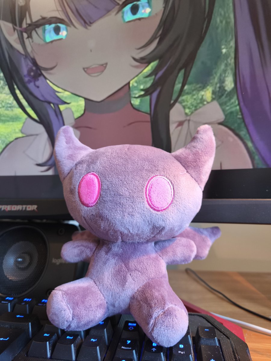 DevilHunter842's tweet photo. I found this little guy trapped in a parcel locker. He seems harmless, should I keep him?

He's interested in elven girls, I think we'll get along well.
#PlushStones https://t.co/XKRyOoqxue