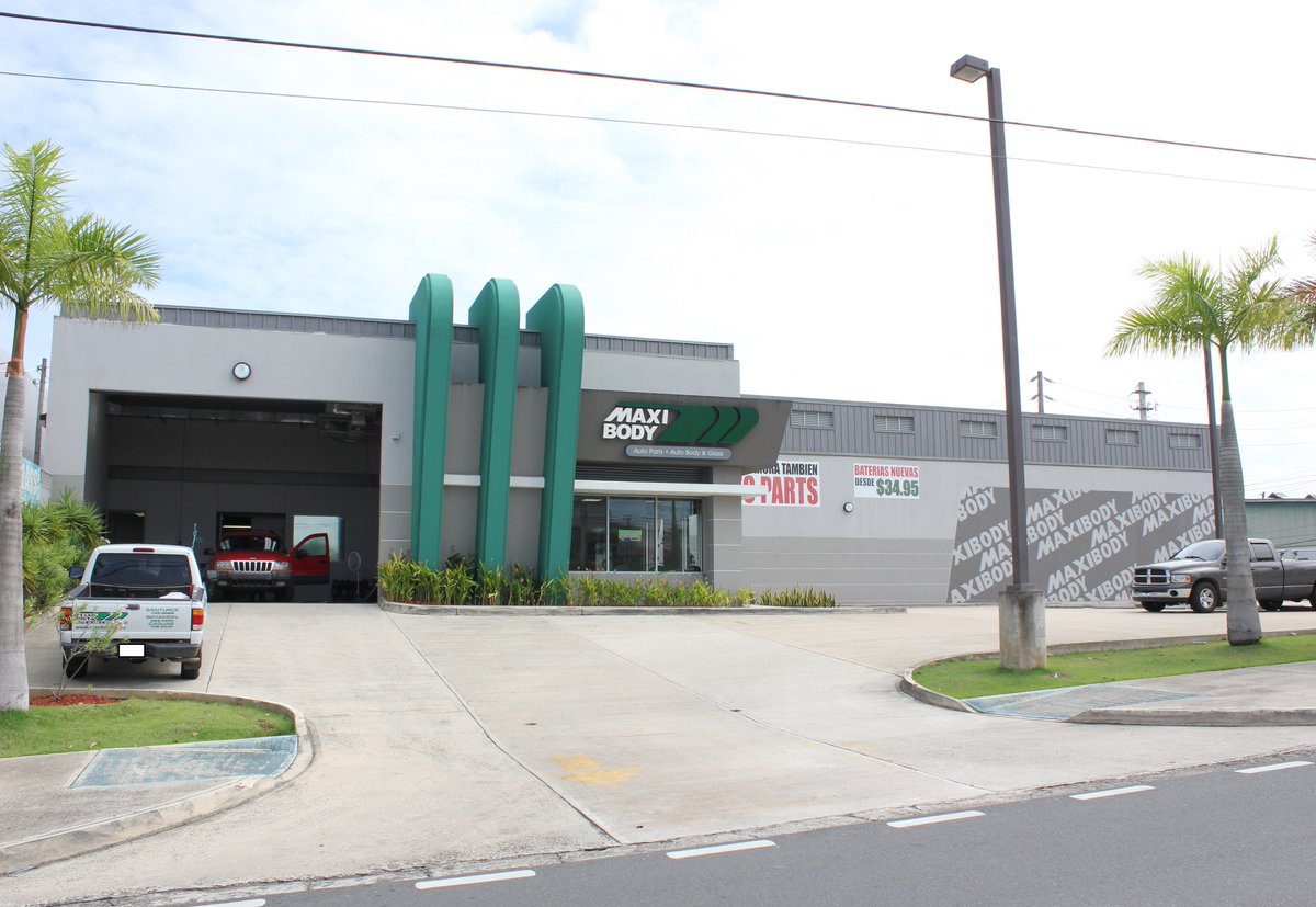 maxibodyauto's tweet photo. Nuestra tienda de Bayamón
Dirección física:Carr: #2 
Ave. Industrial Corujo Bayamon, PR  00956
Tel.  787-787-5555
Fax. 787-269-5767
https://t.co/snOt9QBEfN
https://t.co/6Ta3b7FWda https://t.co/QoXuTHutp9