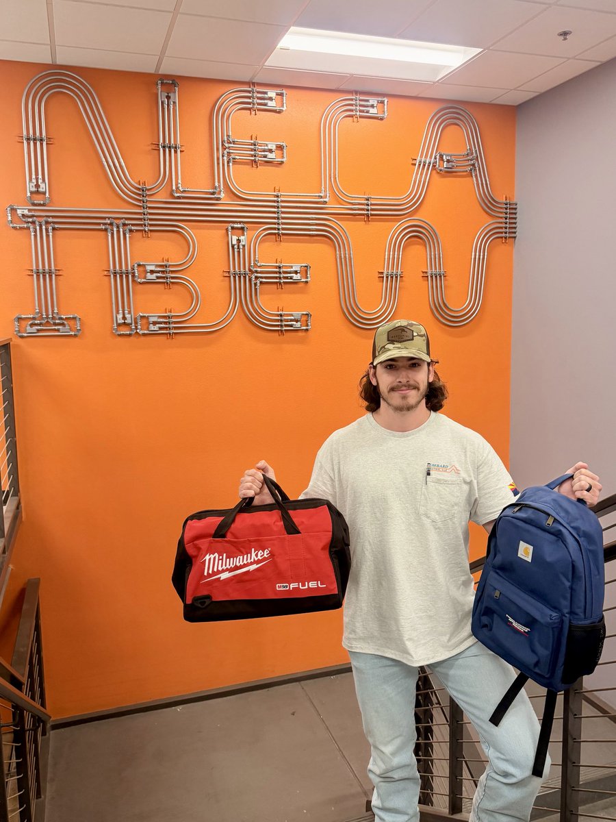 ArizonaPowering's tweet photo. Shoutout to Grant Howard, @JatcPhoenix ‘s Student of the Month! ⚡

His dedication and steady effort continue to set the tone for success in the program. Keep up the great work, Grant!

#WeAreNECA https://t.co/vcJLoOxURt