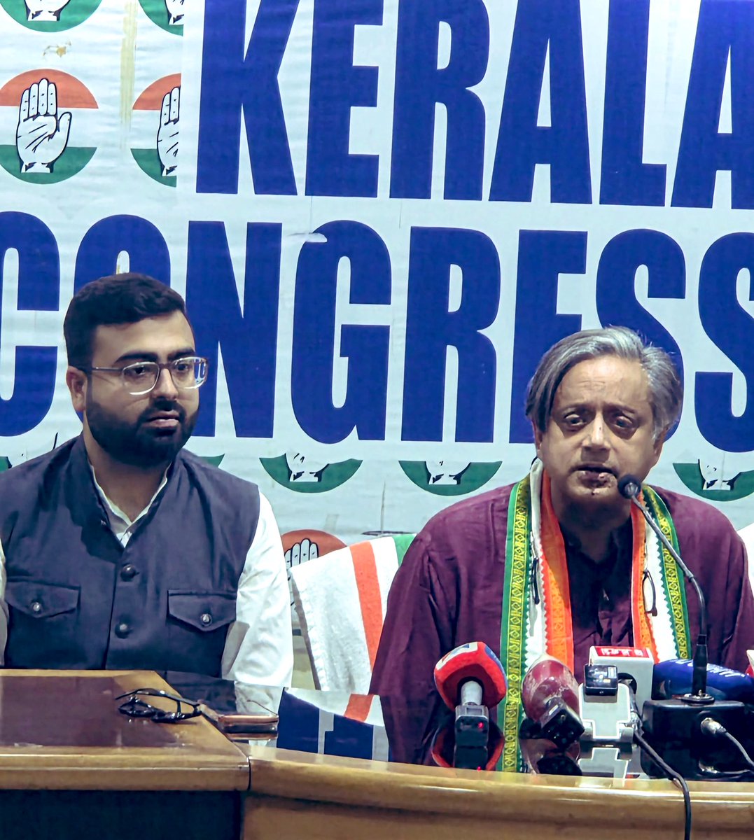 Shashi Tharoor tweet media