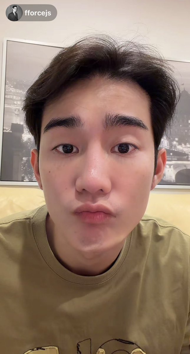 forceofficial_'s tweet image. ฟอสมาไลฟ์ในตตนะงับ จิ้มๆ ✨

🦊: vt.tiktok.com/ZS983qMVcLFU8-…

#fforce_ #FOLARIS