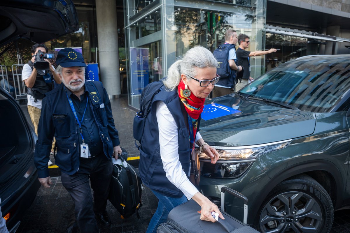 moeuePerú26 tweet media