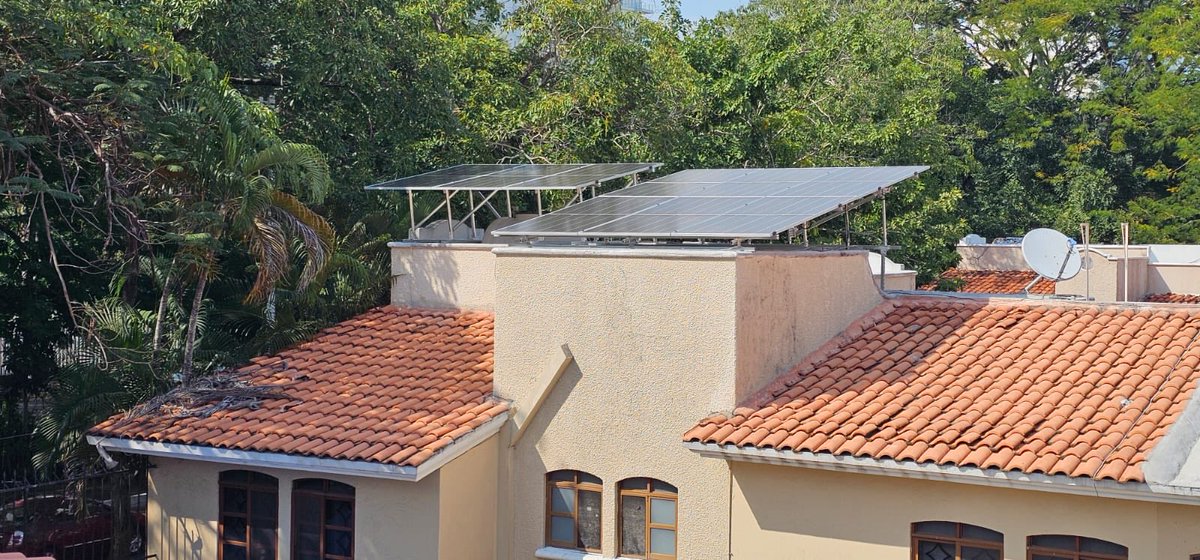 Ahora también tenemos para ti ahorro de electricidad por medio de paneles solares #Nosotroslohacemosporti Energía sustentable