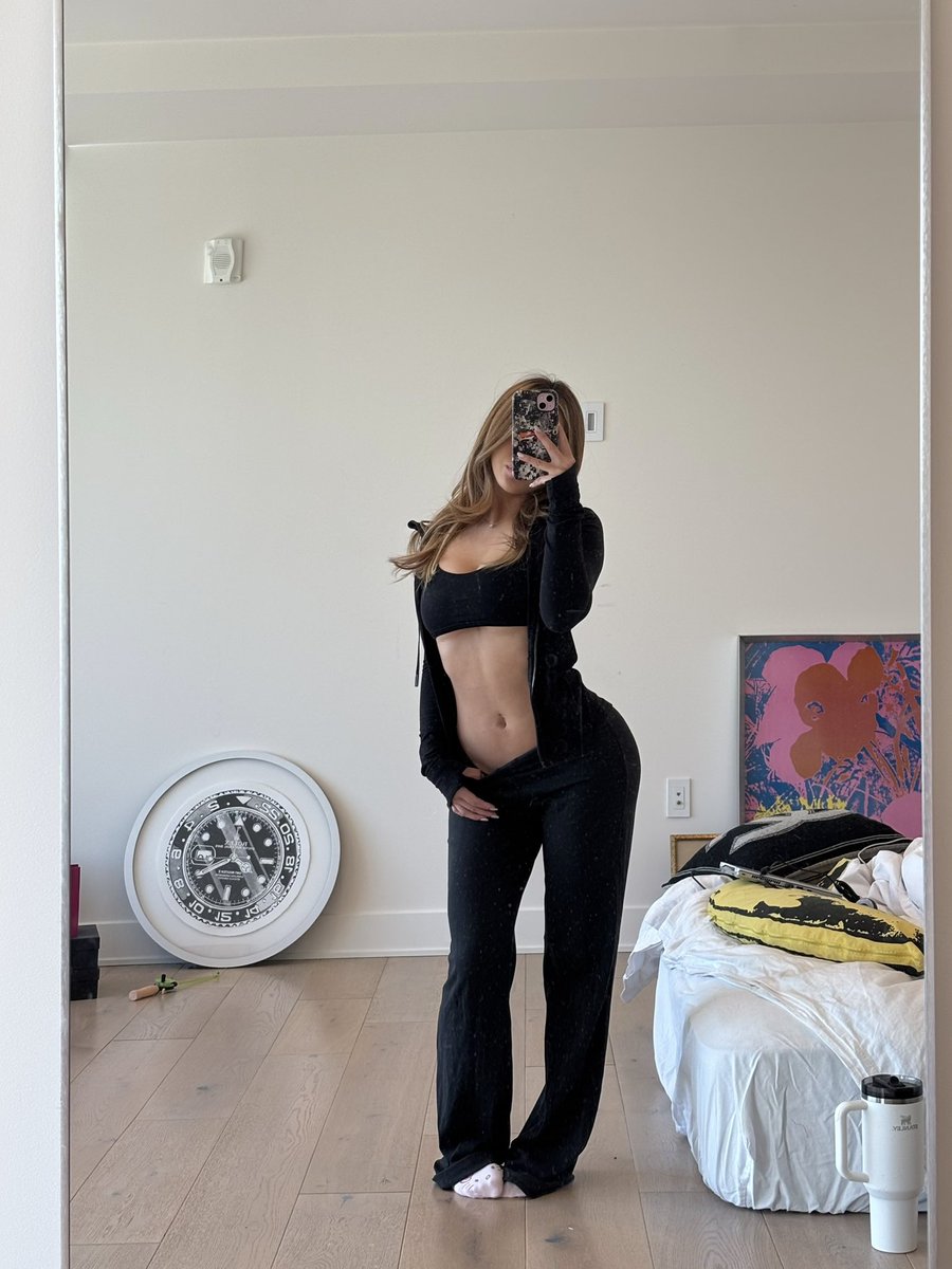 Goddess Viet Kitty tweet media