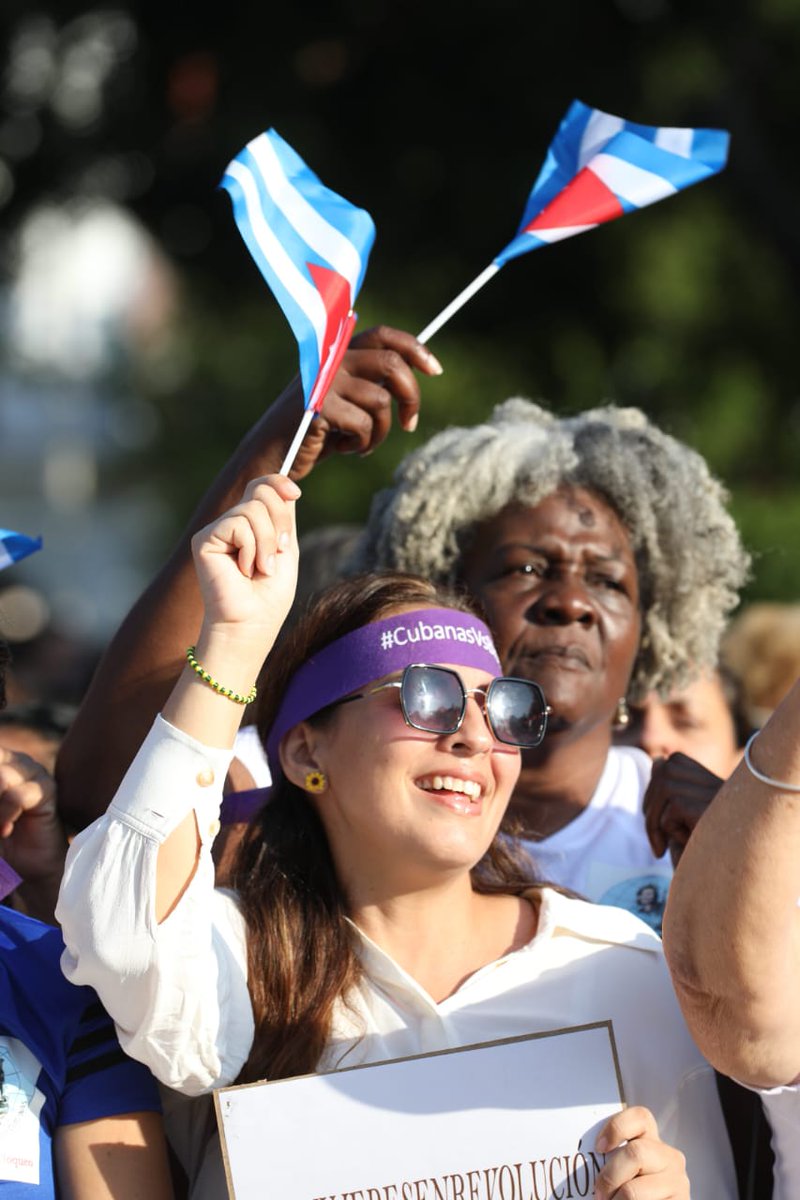 Partido Comunista de Cuba tweet media