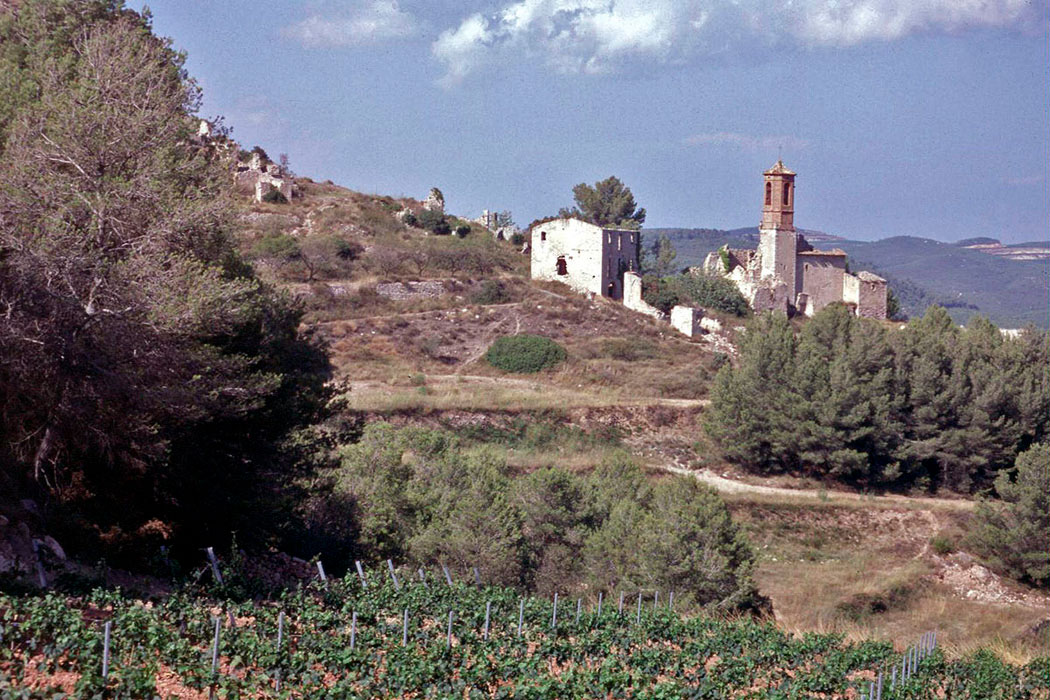 _Gran_Maestre's tweet image. Comanda de Selma ✠

La comanda de Selma fou concedida als templers al segle XII, que hi establiren un centre de domini feudal sobre el territori. Després de la dissolució del Temple el 1312, passà a l’Orde de l’Hospital. 

#Templers #HistoriaDeCatalunya #Patrimoni #Catalunya
