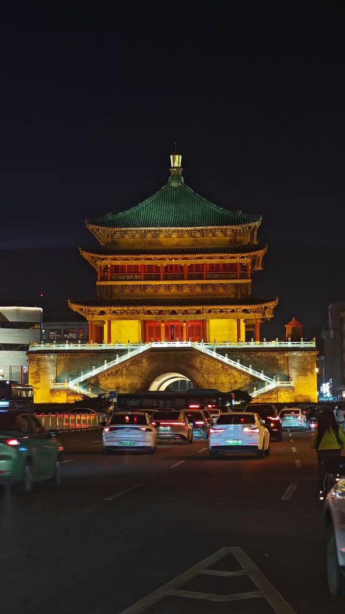 中国正能量❤️ tweet media