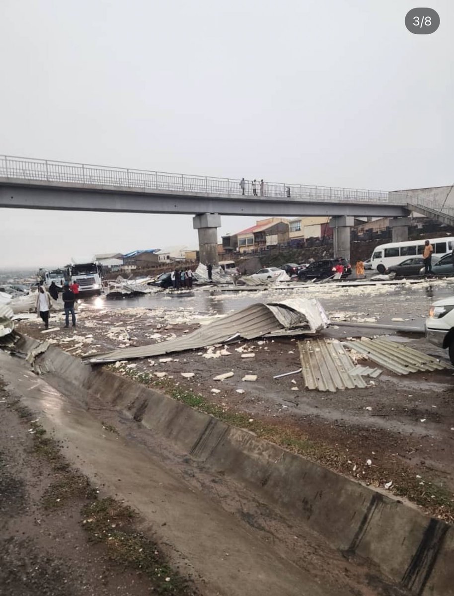 Oyindamola🙄 tweet media