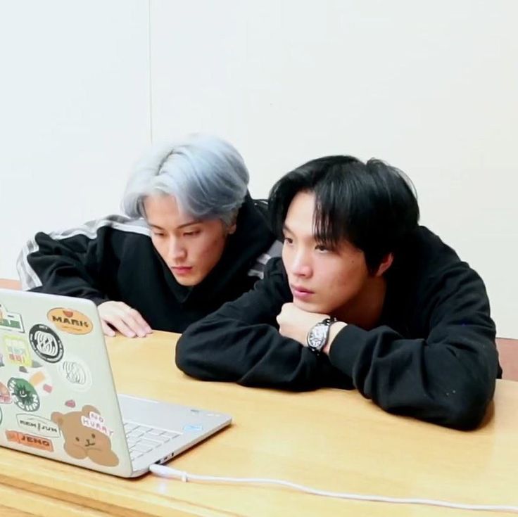 viellé. tweet media