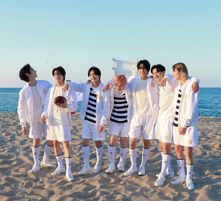 𝓿𝓪𝓵 ENHYPEN IS 7 | ୨୧ (will fb when i wake up) tweet media