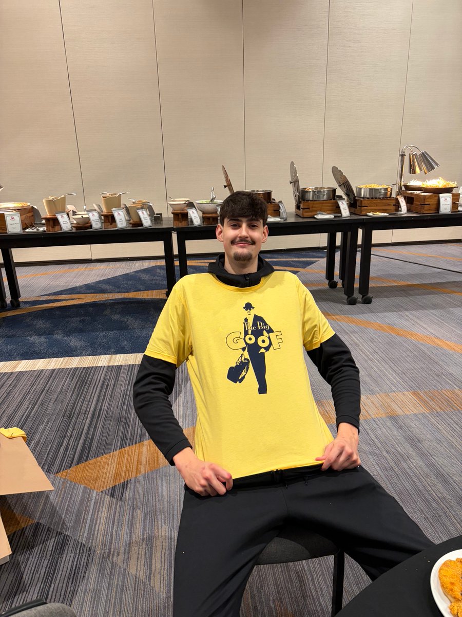 One of my favorite moments from the weekend: A Michigan fan dropped off a box of homemade shirts to the Wolverines. Here’s the Big Goof in a Big Goof shirt on Saturday night after the game of his life against Arizona.