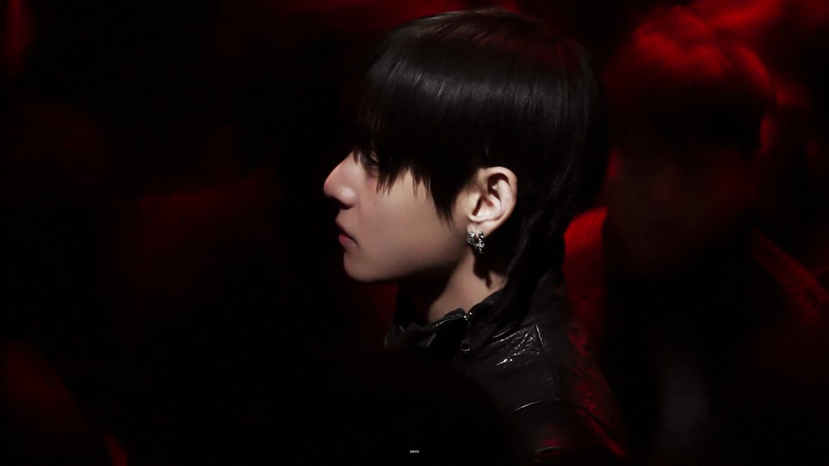 v_9123095's tweet photo. Hooligan V CUT https://t.co/DAJxHYAlHi