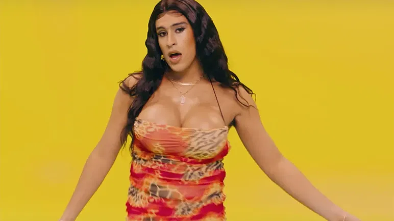 bella ♡ tweet media